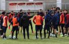 Osasuna recibe al Cádiz en un duelo de equipos necesitados
