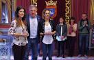 El Ayuntamiento de Pamplona recibe a las atletas Maitane Melero e Izaskun Turrillas