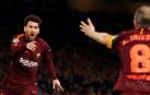 Iniesta y Messi rescatan al Barcelona en Stamford Bridge
