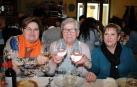 La Asociación de mujeres San Nicolás de Rada organizó el 11 de marzo un encuentro con motivo del Día de la mujer trabajadora. El acto principal fue la comida para socias que se celebró en el centro cívico y al que siguió la actuación sorpresa de un hipnotizador. Además, a todas las presentes se les obsequió con una flor.