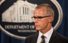 El fiscal general de EE UU despide al subdirector del FBI a 26 horas de su retiro