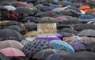 Miles de personas se manifiestan en Pamplona para reclamar "unas pensiones dignas"