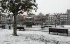 La nieve ha llegado con el mes de diciembre a Pamplona.