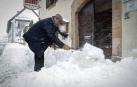 La nieve no altera el tráfico en Navarra y deja paso a cierzo y hielo