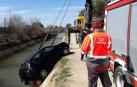 Aparece un coche en el canal de Lodosa a la altura de Ablitas