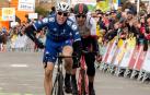 Schachmann sorprende a Diego Rubio en la sexta etapa de la Volta a Catalunya