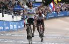 Peter Sagan se exhibe en el 'Infierno del norte' y gana su primera París-Roubaix