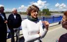 La ministra Tejerina aplaude el control de la riada en Navarra
