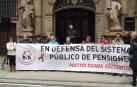 Pensionistas navarros se concentran contra las "migajas" de los Presupuestos