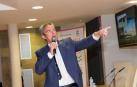 Alrededor de 200 personas asistieron a la primera edición del Tudela Ribera Forum, una iniciativa organizada por Diario de Navarra y Navarra Capital, con el patrocinio de Laboral Kutxa, Gobierno de Navarra y Ayuntamiento de Tudela, que tuvo como objetivo debatir e intercambiar opiniones para buscar el desarrollo de la comarca.