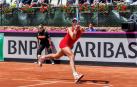 Muguruza y Suárez dejan a España a un punto de la victoria ante Paraguay