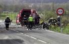 Dos muertos al chocar un coche y un autobús en Navarra