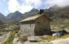 Rescatada una esquiadora de Pamplona lesionada en el refugio de Bachimaña, Huesca