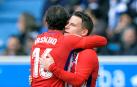 Gameiro rescata los tres puntos para el Atlético ante un combativo Alavés