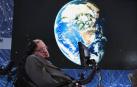 Stephen Hawking anuncia un plan de exploración espacial