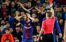 Un Barça en minoría aguanta la imbatibilidad en un Clásico de alto voltaje