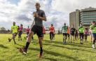 Reyes Estévez da una charla para aficionados al running en Pamplona