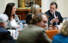 Dignidad y Justicia entregó a Rajoy 5 tomos de asesinatos de ETA sin resolver