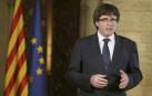 El presidente de la Generalitat, Carles Puigdemont, durante su declaración institucional tras la decisión del Gobierno de aplicar el artículo 155 en Cataluña.