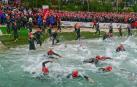 Cristóbal Dios y Sara Loehr, campeones de la IV Half Triathlón Pamplona- Iruña