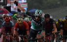 Sam Bennett (Bora) gana la 12ª etapa del Giro. Yates sigue líder