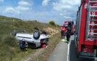 Un herido al volcar su vehículo en Pitillas