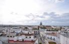 Fallece un varón tras colisionar un turismo con varios caballos en Cádiz