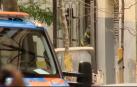 Dos obreros atrapados en los escombros de un edificio derruido en Madrid