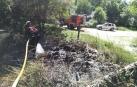 La quema de pelusa de chopo causa dos pequeños incendios en Navarra