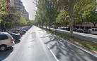 Se sale de la vía en la avenida Sancho el Fuerte y termina sobre un seto