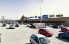 Un empleado entrega 68.000 euros olvidados en un carro de la compra