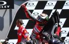Lorenzo firma su primer triunfo con Ducati y Márquez queda fuera de los puntos