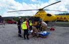 Traslado en helicóptero tras recibir multitud de picaduras de abejas en Aintzioa