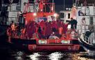 Elevan a 4 los inmigrantes fallecidos entre los 80 rescatados en dos pateras