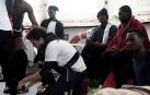 Los inmigrantes de Aquarius están "más tranquilos" mientras viajan a España
