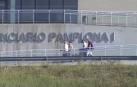Tres de los integrantes de La Manada abandonan la cárcel de Pamplona
