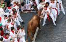 Tras un encierro pavoroso, Pamplona aguarda la avalancha de visitantes