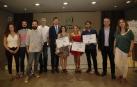 Acoyani Guzmán recoge el premio Joven de Relato Corto