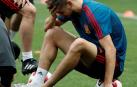 España prepara los octavos en casa del anfitrión con susto de Piqué