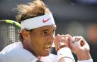 Nadal solventa sin problemas su estreno en Wimbledon ante el israelí Sela