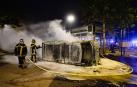 Nantes vive la cuarta noche de disturbios con al menos 35 coches incendiados