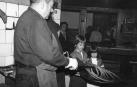La churrería La Mañueta cumple 145 años. Repasamos sus fotos históricas.