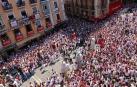Los gigantes y cabezudos ya están en el Ayuntamiento para despedirse de San Fermín