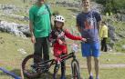 El Puerto de Lizarraga acogió el Campeonato Navarro de Trial bici el pasado sábado, 7 de julio. Todas las categorías de pilotos pudieron participar en la prueba organizada por el equipo Trialbici Iranzu, y disfrutaron del deporte y del aire libre a partes iguales durante cuatro horas de competición.