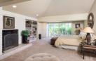 La mansión de lujo que la diva de Hollywood Elizabeth Taylor y su marido de entonces Michael Wilding compraron en 1954 en Beverly Hills está ahora a la venta por 16 millones de dólares.