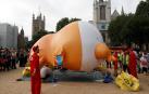 El alcalde de Londres defiende su decisión de autorizar el globo del "bebé Trump"