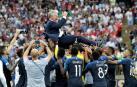 Deschamps, tercero en ganar el Mundial de jugador y entrenador