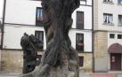 La obra del nogal de Alsasua será restaurada en 'auzolan'