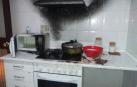 Un incendio sin heridos afecta a una cocina en Pamplona
