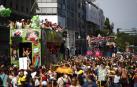 Berlín festeja el 40 aniversario de la marcha del orgullo LGTBI